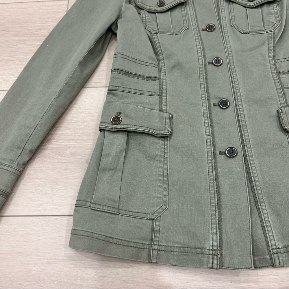 White House Black Market Sz 2 Green Military Field Cargo Pocket Button Up Jacket - Picture 2 of 5